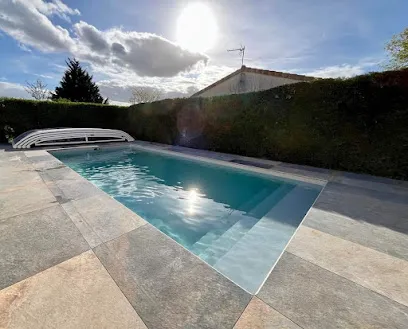 Image de PISCINES DESJOYAUX 86 (AQUA PICTA)