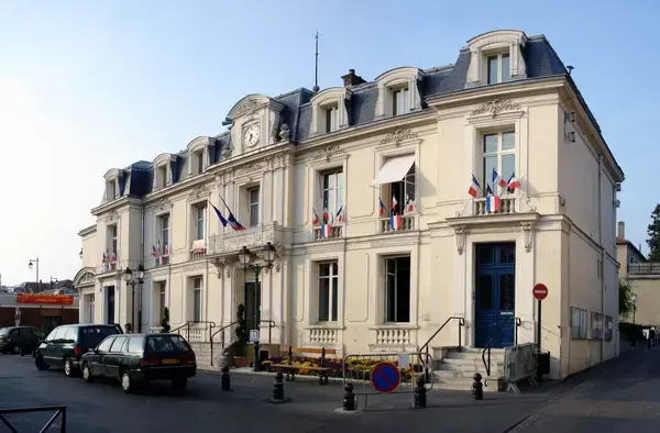 Abri Piscine Sans Rail Constructeur abri de piscine Saint-Leu-la-Forêt
